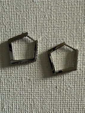NEW Nordstrom Silver Geometric Hexagon Hoop Earrings